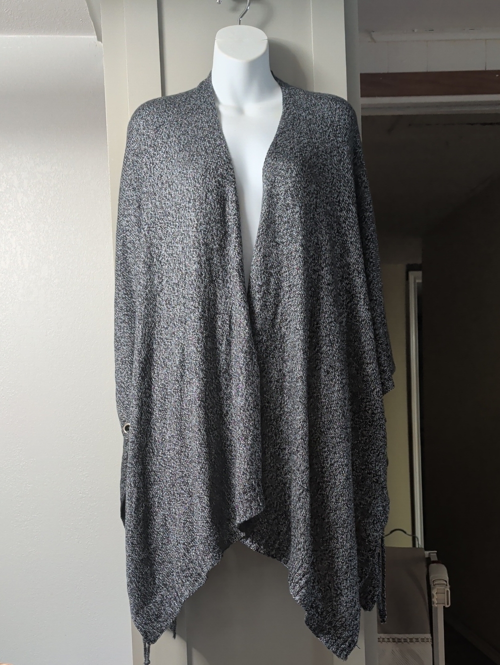 Mix It Heather Gray Open-Front Knit Wrap